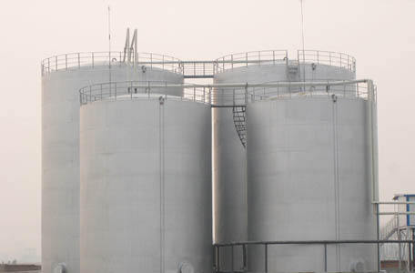 oil storage tanks